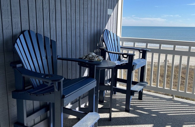 Boho at the Beach! WindyShores 2/2 OCEANFRONT!