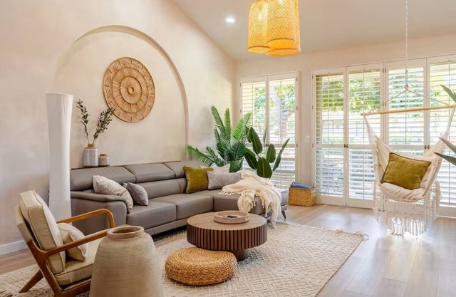 Boho house close to Old Town. No cleaning fee