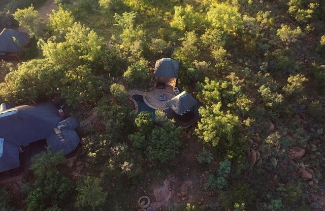Bona Kgole Private Game Lodge, Mabalingwe
