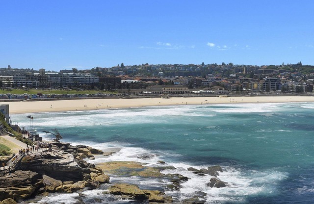BONDI SENSATION- Insurmountable ocean views