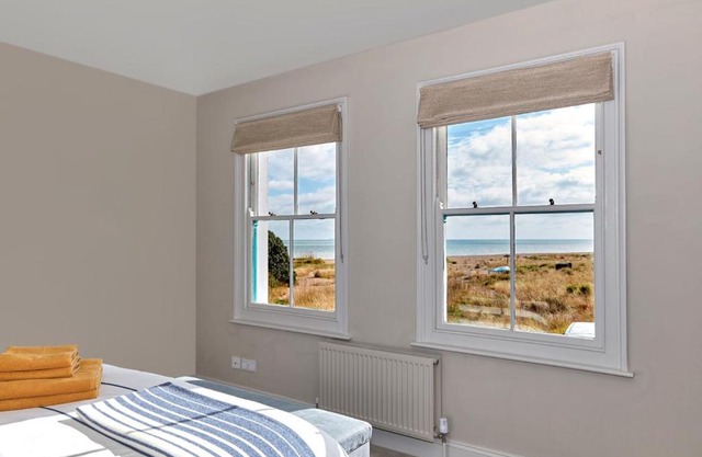 Bosun Cottage by Coaste - boutique retreat on the beach