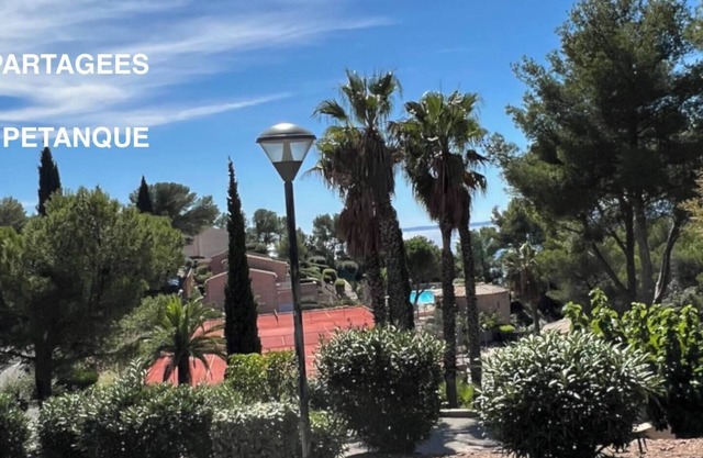 Boulouris 10-12 pers. Family Tennis Swimming pools Beach