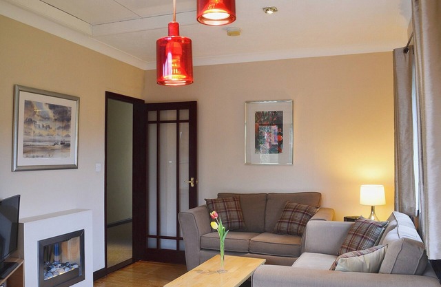 Boundary Gallery Cottage