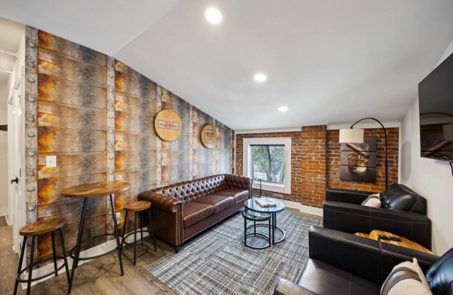 Boutique Hotel | The Bourbon Suite