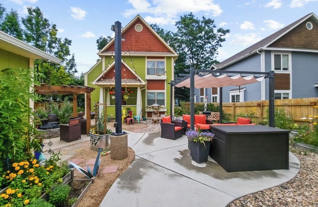 Boutique Studio Apartment Hotel across from CSU in Old Town Fort Collins! Take a trip back in time to when Hippies, Coffee Houses, and The British Invasion were everywhere! It's an urban-industrial studio, a rustic garden suite, and our pet-friend