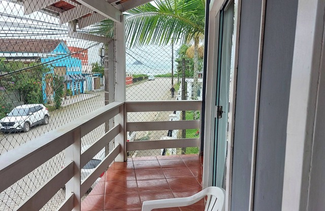 House on Ubatuba beach 50m from the sea