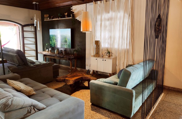 Beach house in Ubatuba for family. Tenorio/Red Center