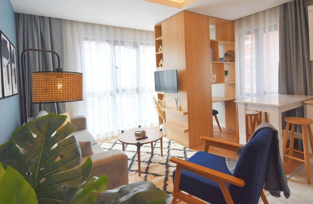 brand new apt with 2 beds & office