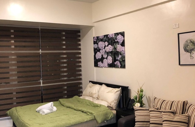 Brand NEW:Cozy Studio Unit across EDSA Shangrila