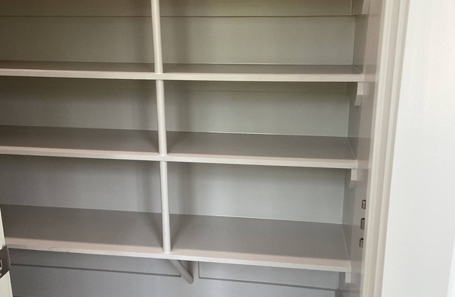 Brand new home with upscale finishings