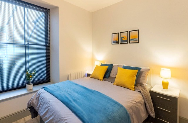 Brand new luxury apartment with stunning sea views