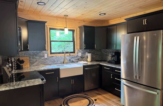 Brand New Luxury Cabin in Red River Gorge!