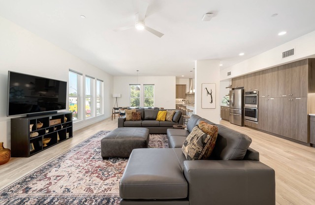 Brand New Luxury Loft- Downtown Atascadero