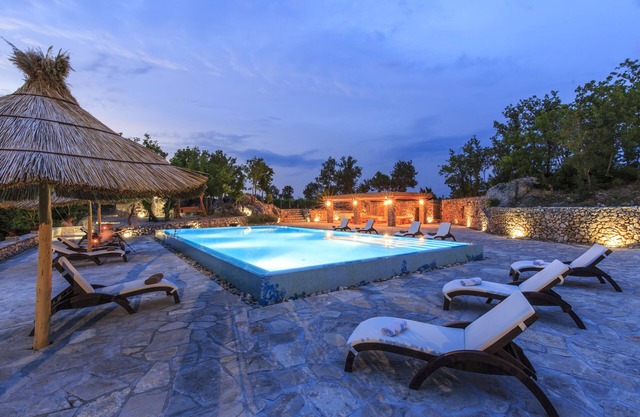 Brand new Stanic Estate - Split Region (OWNER)