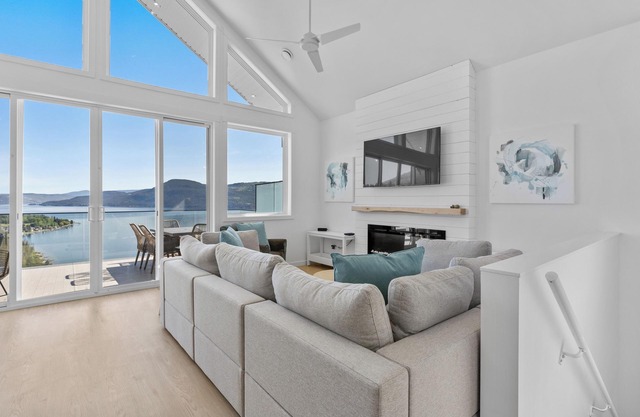 BRAND NEW-UNOBSTRUCTED VIEWS! FAMILY FRIENDLY & PETS WELCOME! THE VIEW IS WOW!