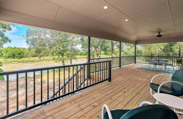 Brazos River Bungalow - Close To Silos & Baylor