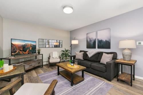 Breathtaking Condo in the Heart of Old Town