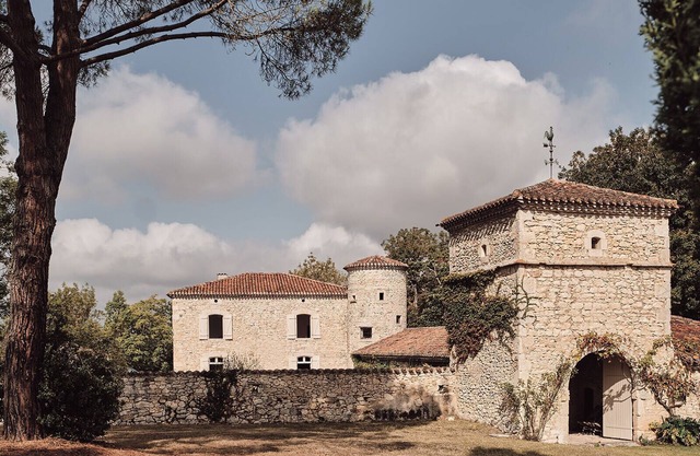 Breathtaking countryside Chateau with incredible views, pool and tennis