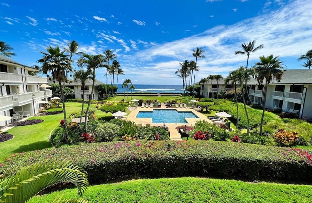 Breathtaking Ocean View Condo w/new furnishings - Poipu Kapili #30