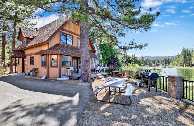 Breezy Estate Lakeside Cabin Combo at Big Bear Lake