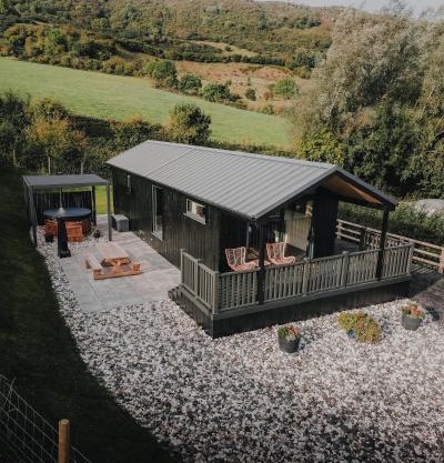 Briarfield Farm Stays - Uisce Cabin