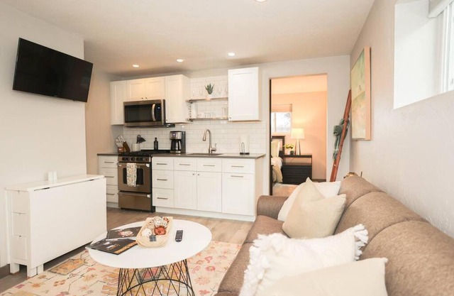 Bridger Hawk Suite (NEW)