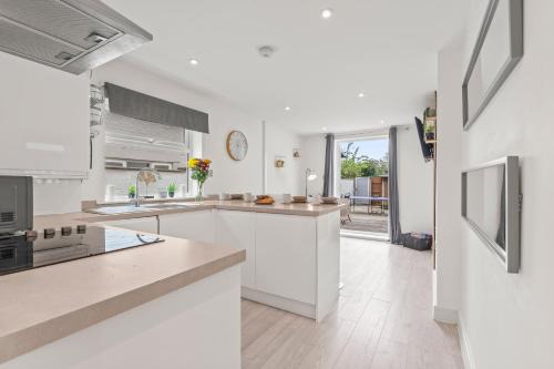 Bright 2-Bed Flat Modern comfy & Charming located on Mill road