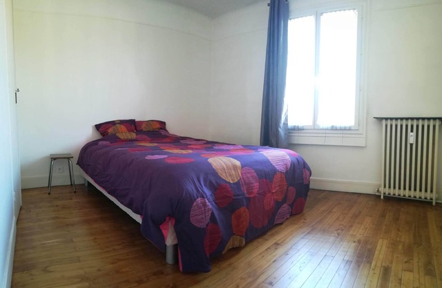 Bright and quiet 2-bedroom apartment in Massy