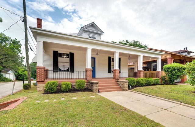 Bright Macon Home w/ Wraparound Deck!