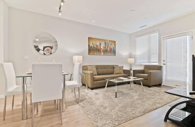 Bright Mira Mesa 1BR | In-unit Washer/D |San Diego