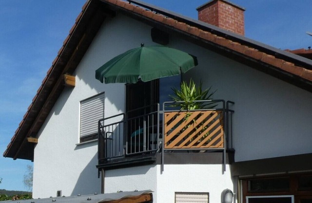Bright one-room apartment in the beautiful Hegau region, ideal starting point for hikers