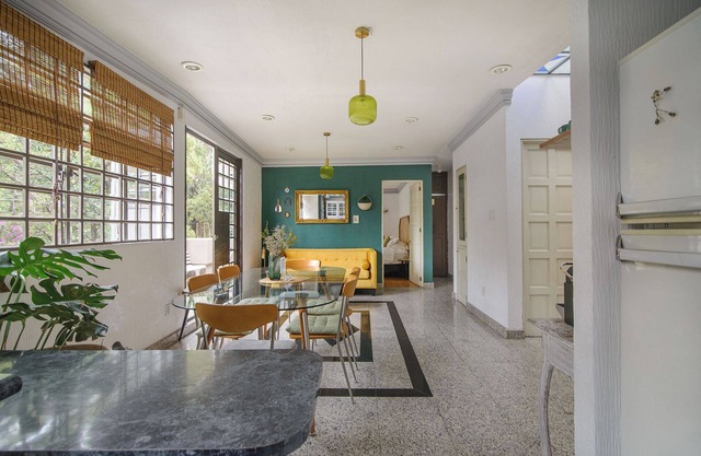 Bright & Spacious 3-BR Penthouse in Condesa, Mx City
