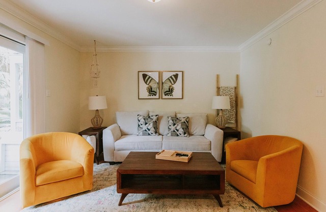 Britt's Creek Condo - the perfect location in Ocean Springs!