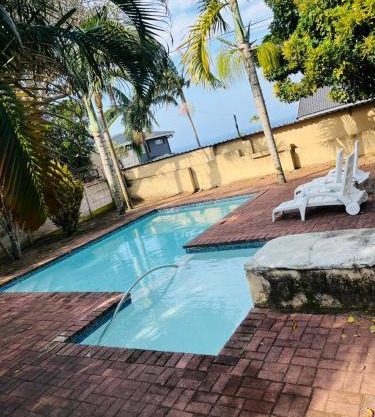 Broadway Whale Guest House