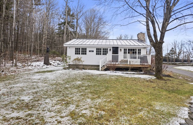 Brook Bound Inn - Cabinn