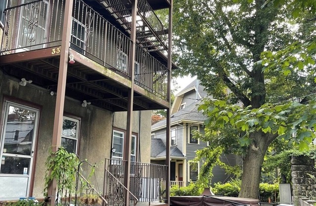 Brookline 3BR | Wi-Fi, Grill, Parking, Near T