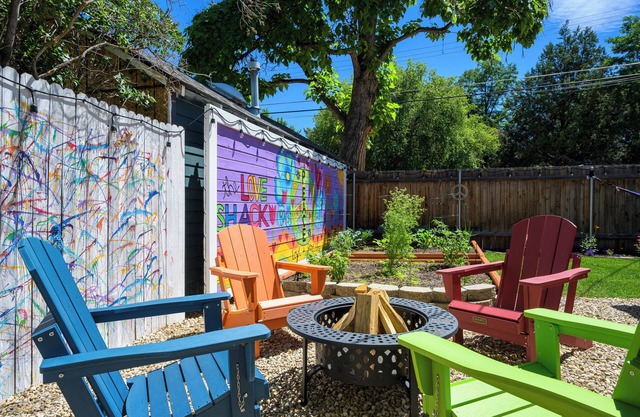 BSU Parents’ Fav! Great Location-Close to BSU & Downtown, 9 mins to the Airport!