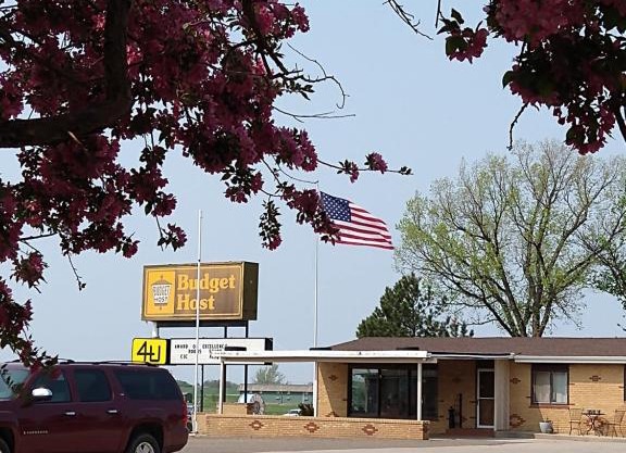 Budget Host 4U Motel