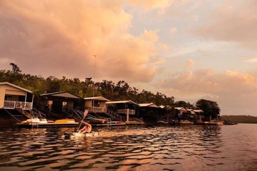 Bungalow 25 at Lake Bennett