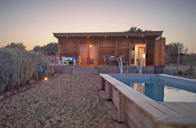 Bungalow among the argan trees, 20 minutes from the beach and Essaouira.