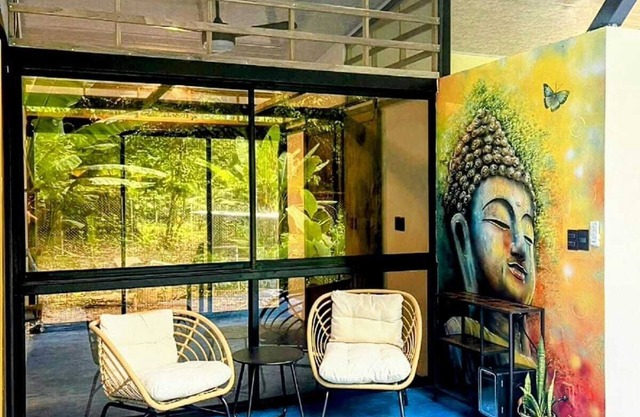 Butterfly Buddha Bungalow in the Playa Negra Jungle