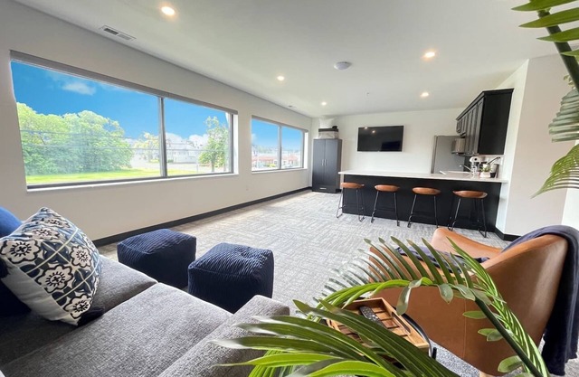 By Cedar Point SportsForce ADA Compliant Sleeps 5