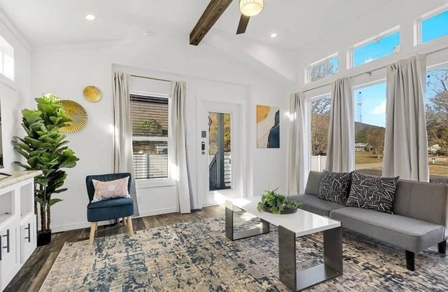 Byrd 4 Tiny Stay Getaway