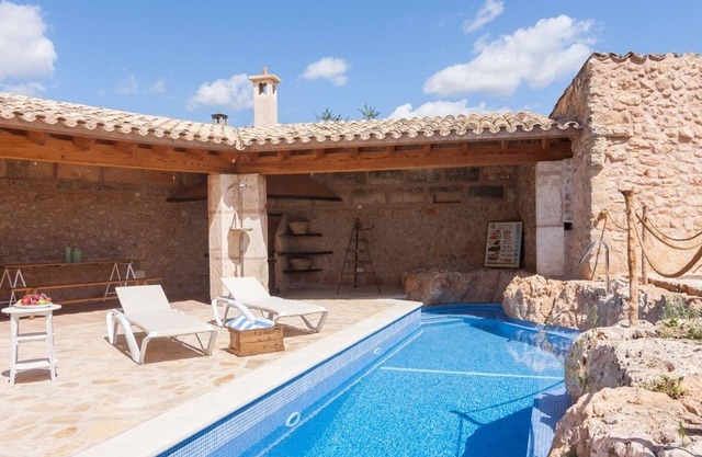 Ca Nostra - Beautiful townhouse with pool in Algaida