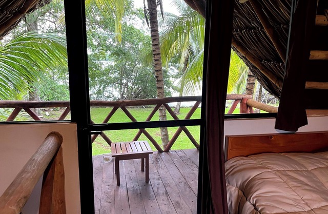 Cabaña con lago, para hacer kayac, remo y canotaje, cerca aeropuerto Chetumal 4