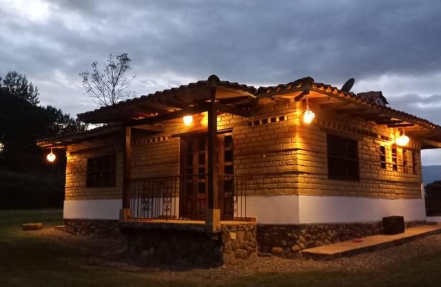 Cabaña De La Montaña