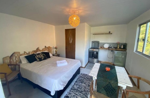 Cabaña monoambiente cerca al mar