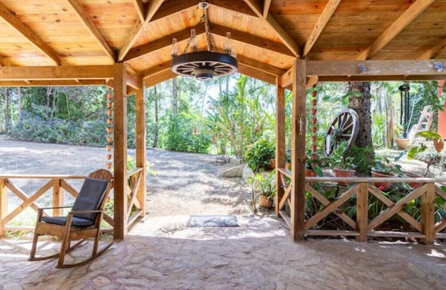 Cabin Diromio: A tranquil retreat, cabin with breathtaking views of the mountain