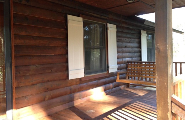 Cabin Hideaway- New! Unbelievable Setting!