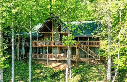 Cabin In Lake Lure Getaway